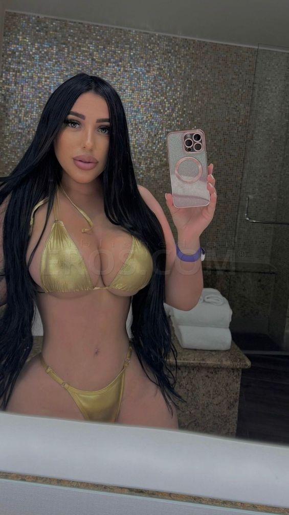 Alexa — photo 1