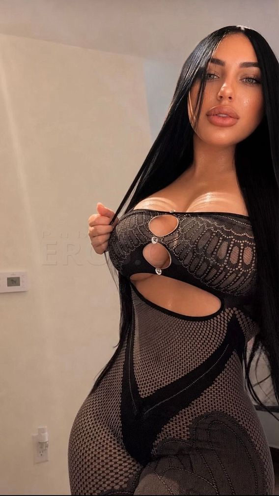 Alexa — photo 3