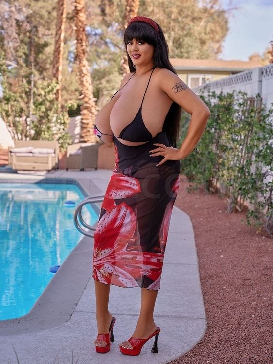 Adult Film Star Roxi Red