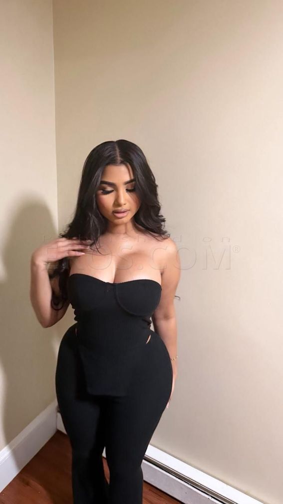 pamela — photo 7