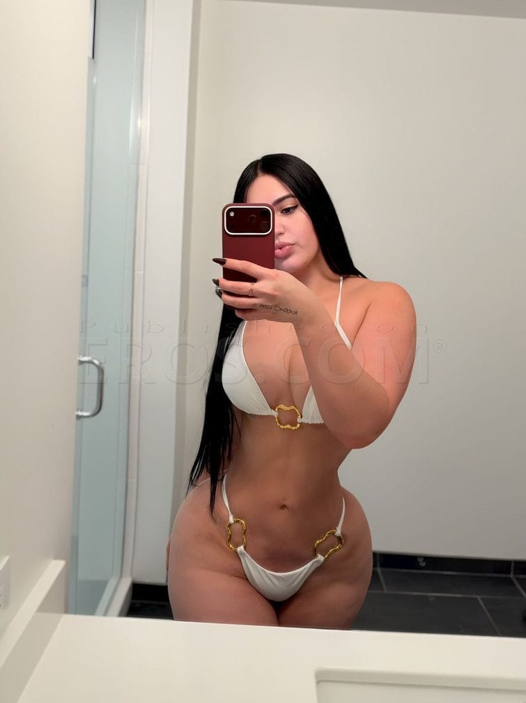 Roxi — photo 5