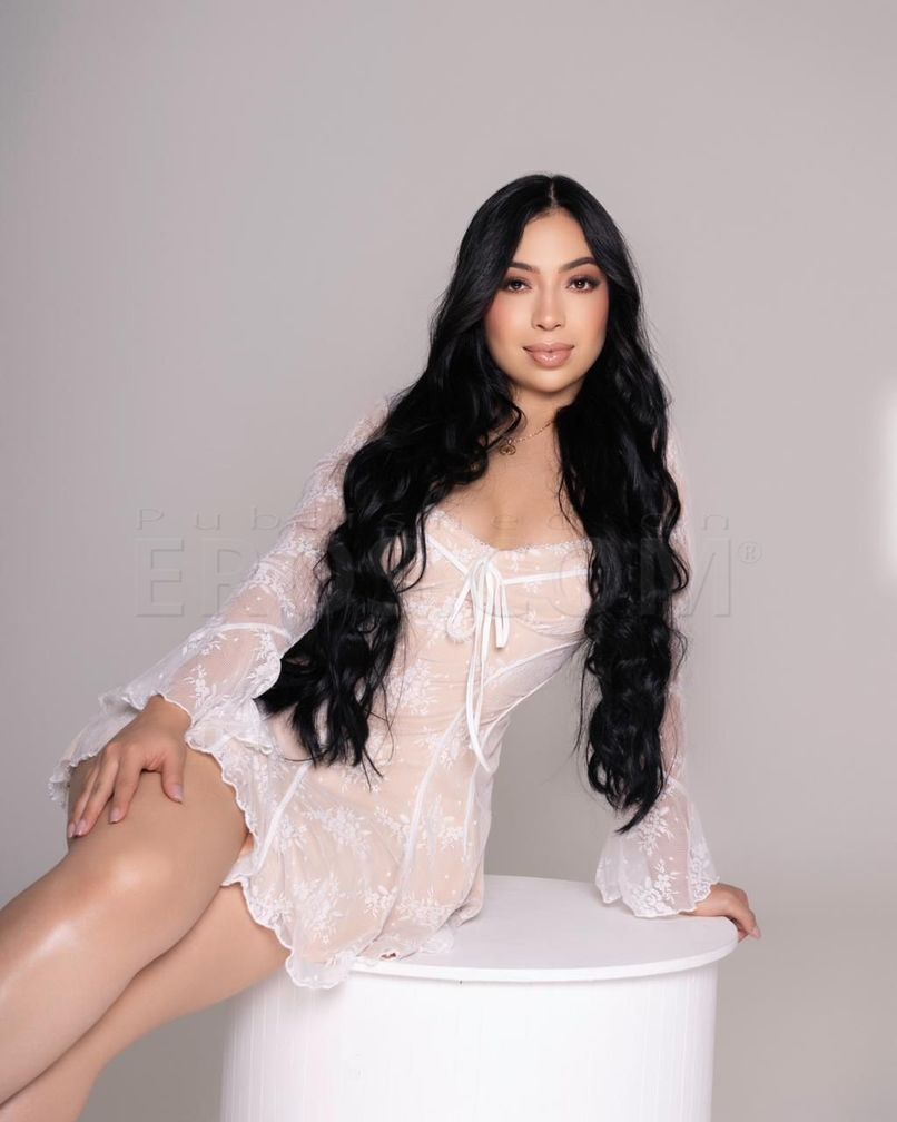 ISABELLA — photo 2