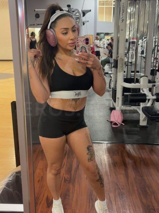 MINNY-ROSE