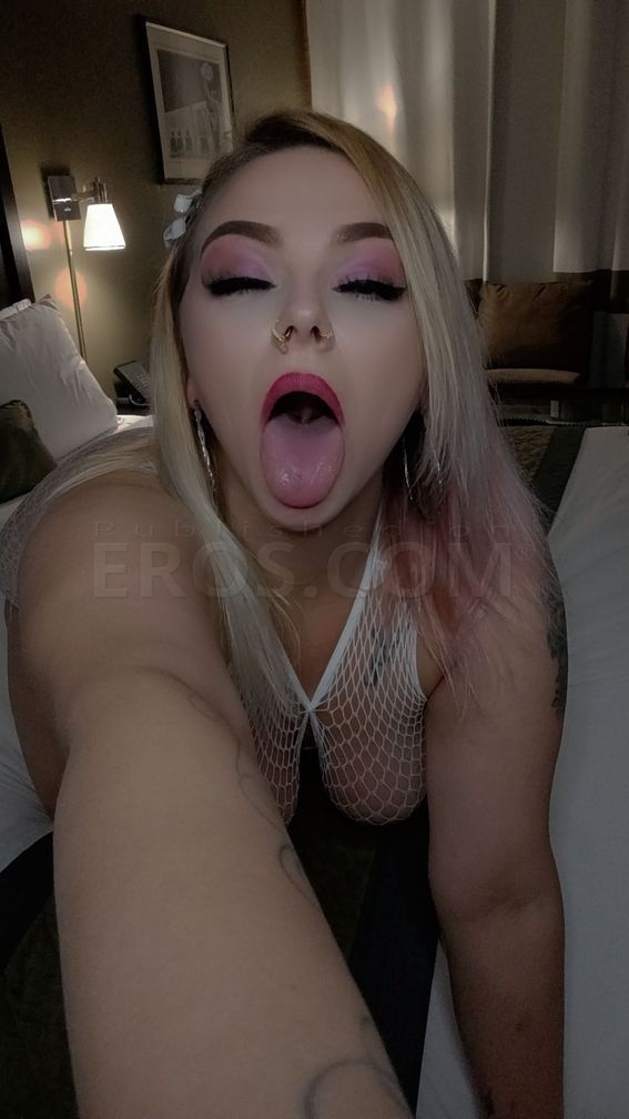 Nicole — photo 3
