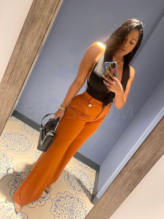 VIP Lady Karolyn