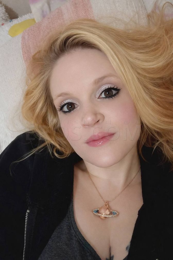 Jennifer — photo 2