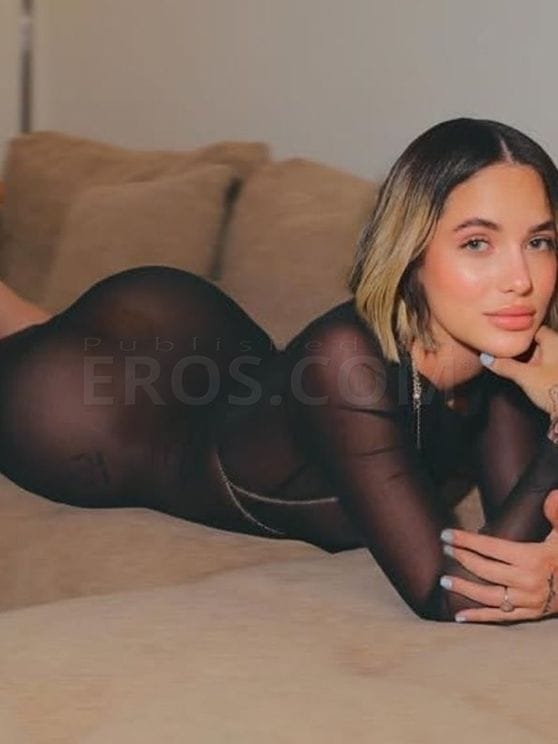 Mia