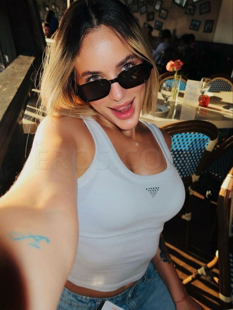Mia — photo 6