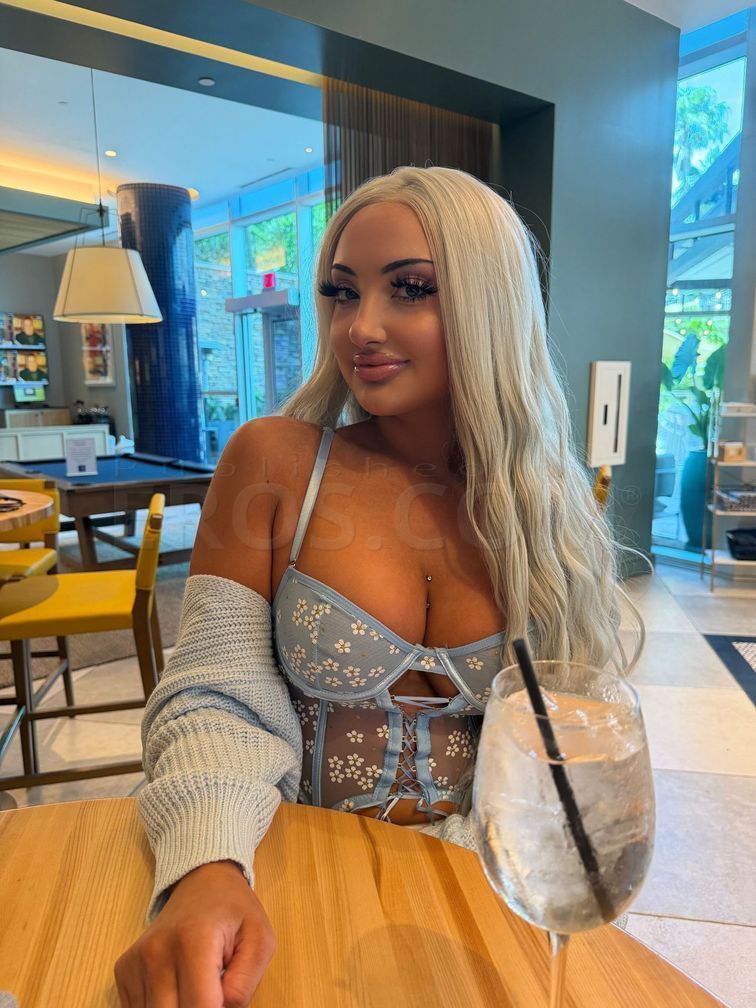 Khloe777
