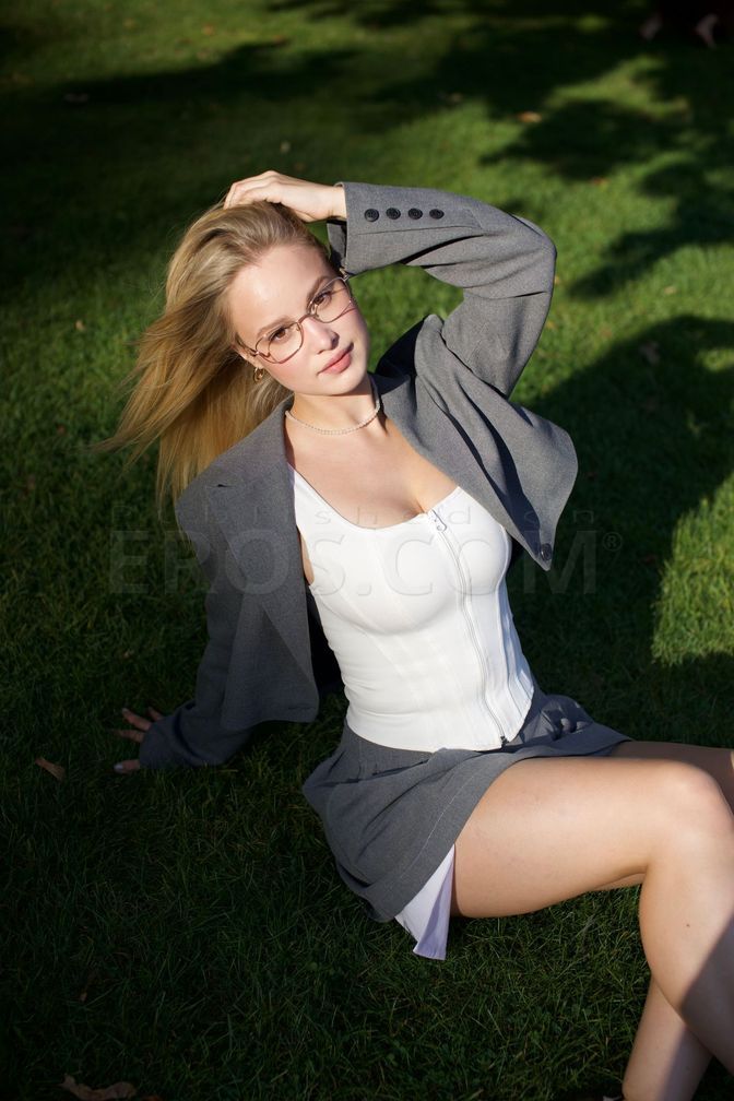 Sabrina — photo 8
