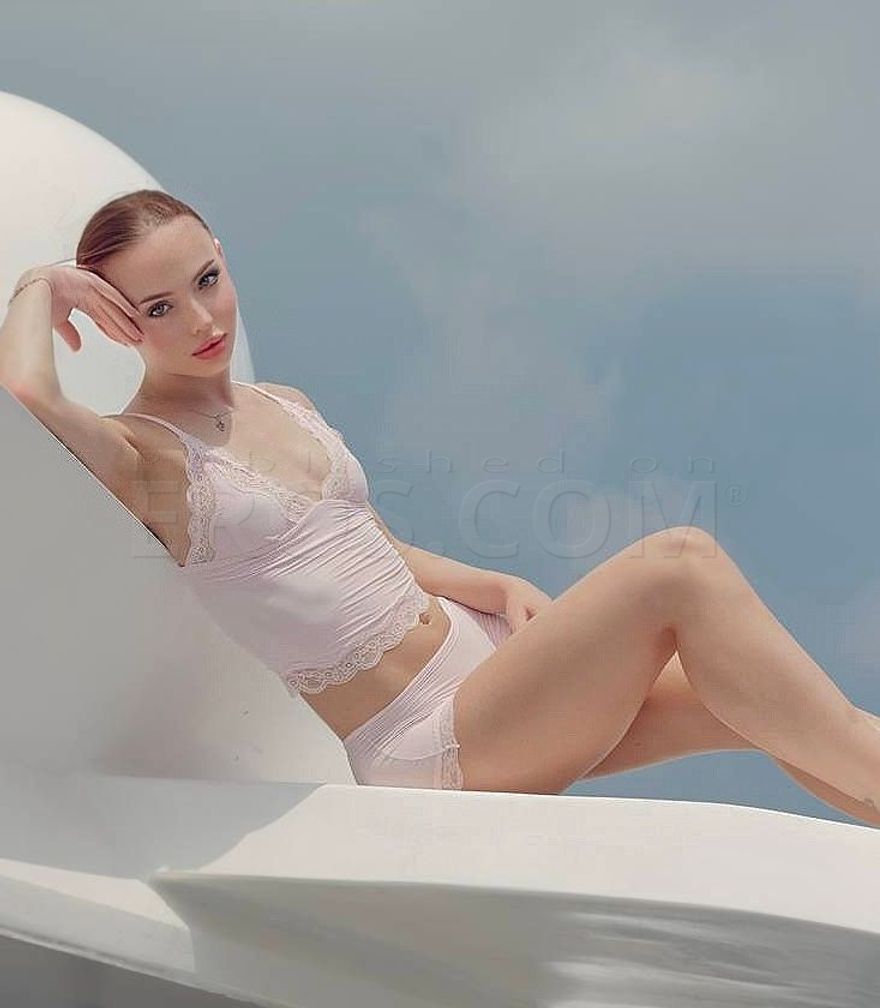 Naomi — photo 5