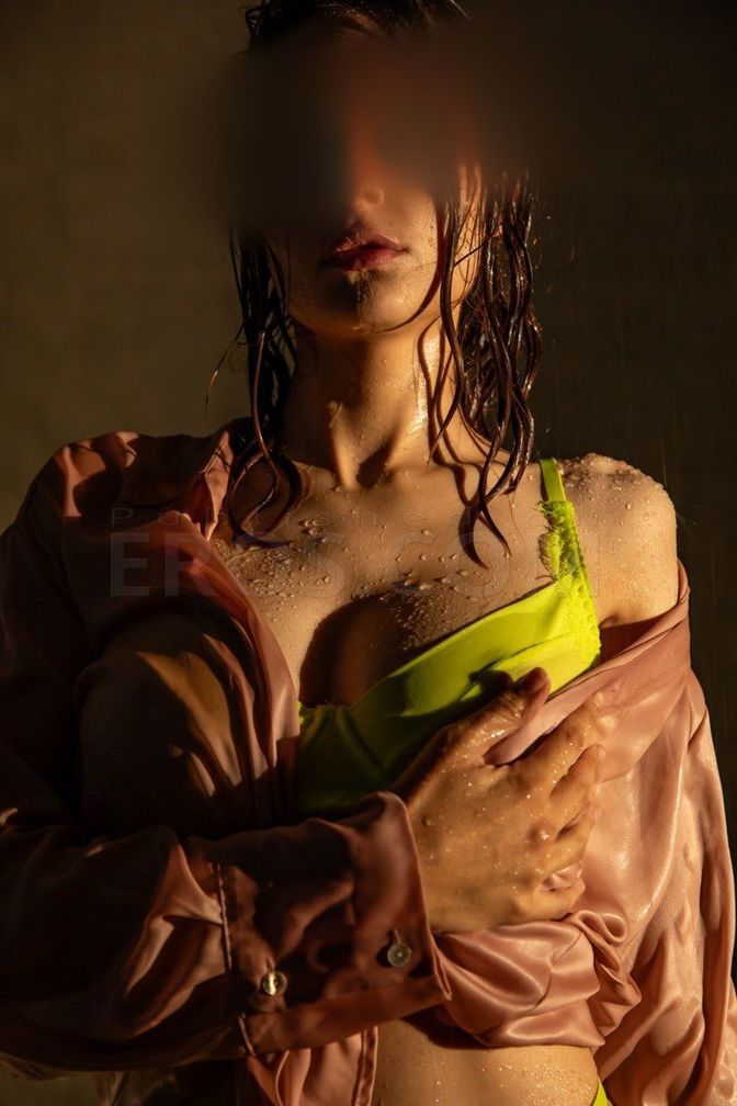 Jennifer Love — photo 6