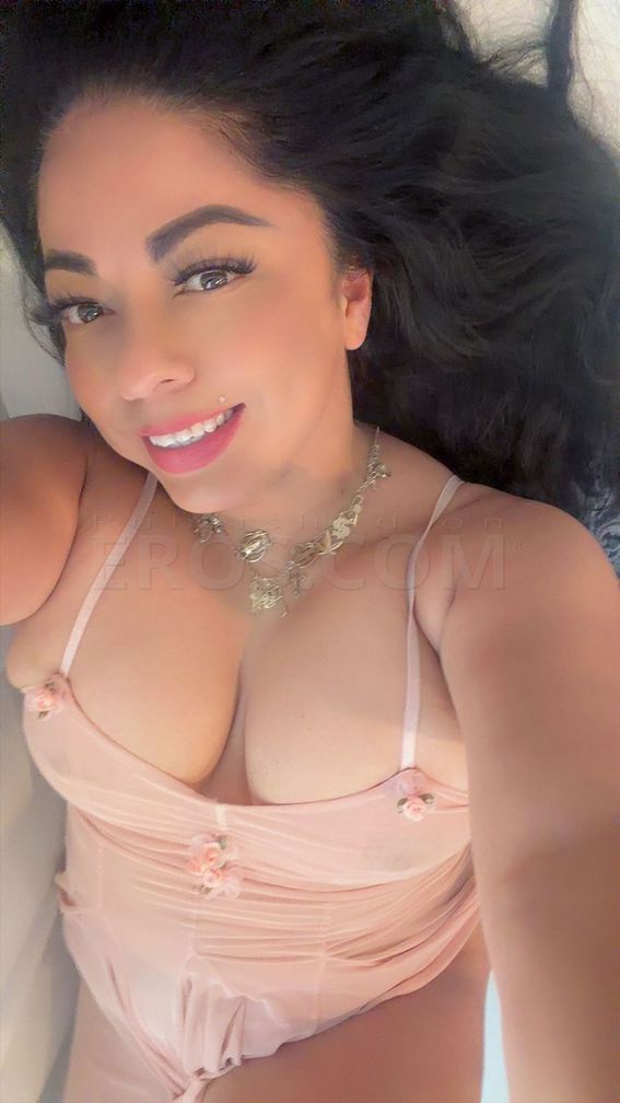 Mia Iglesias — photo 5