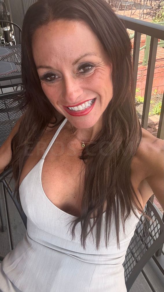 Skyler Lynn — photo 2