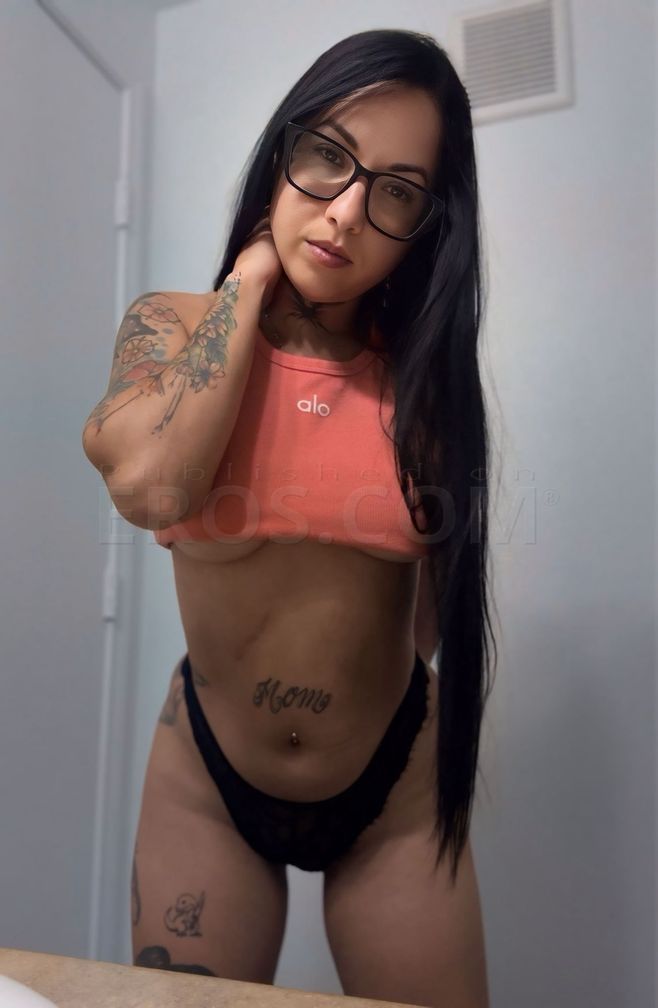 Mia — photo 2