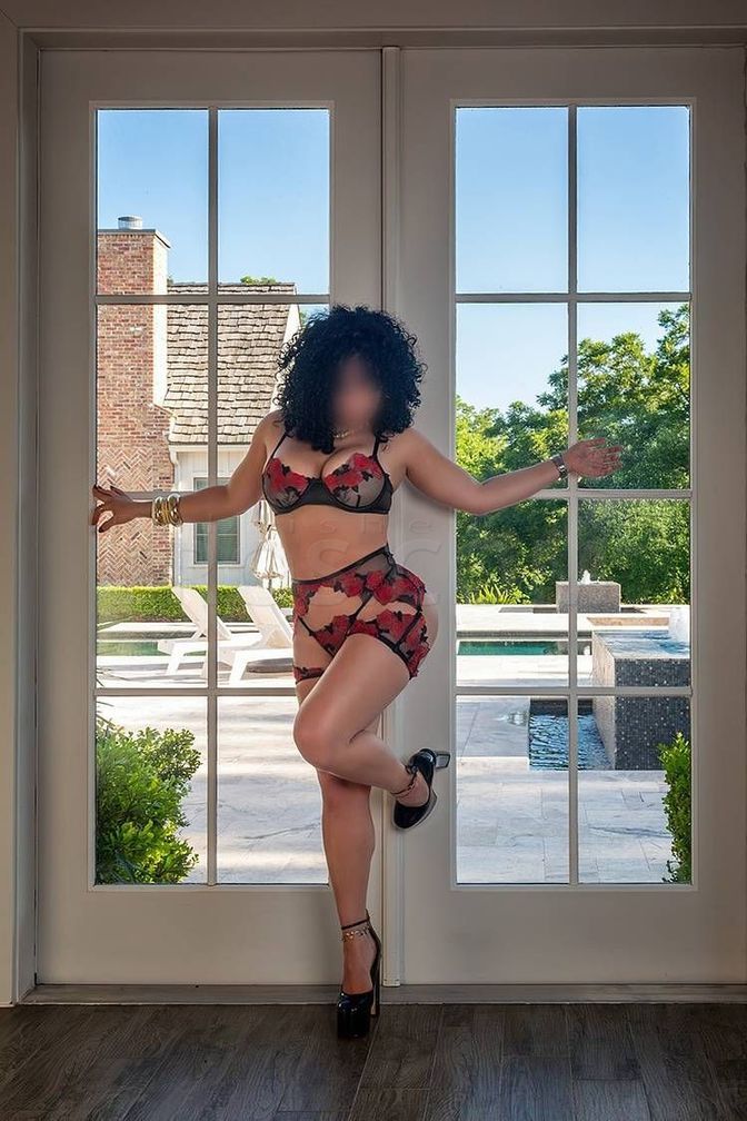 Catalina Montenegro — photo 2