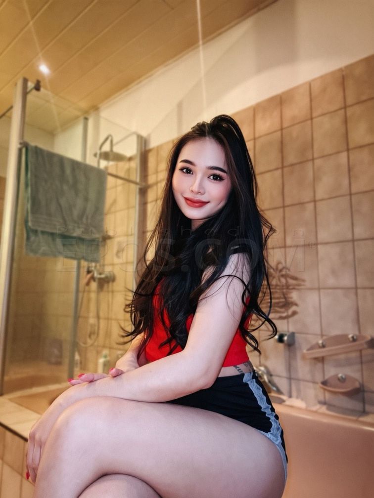 Lena — photo 4