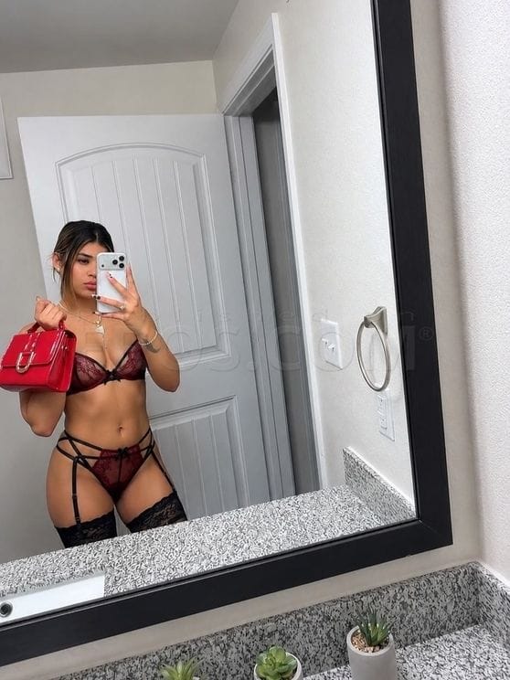 Mia