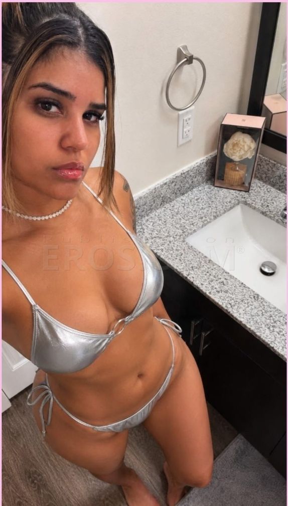 Mia — photo 3