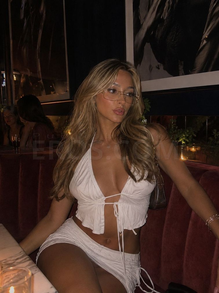 Golden Doll — photo 2