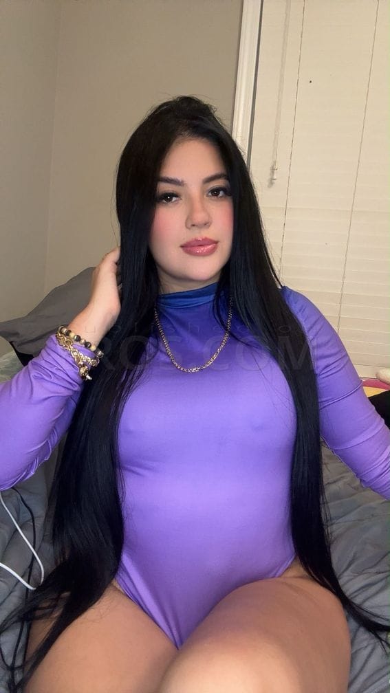 Silvia in Charlotte — photo 3