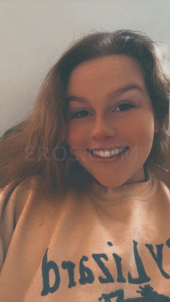 Kayla wilson — photo 1