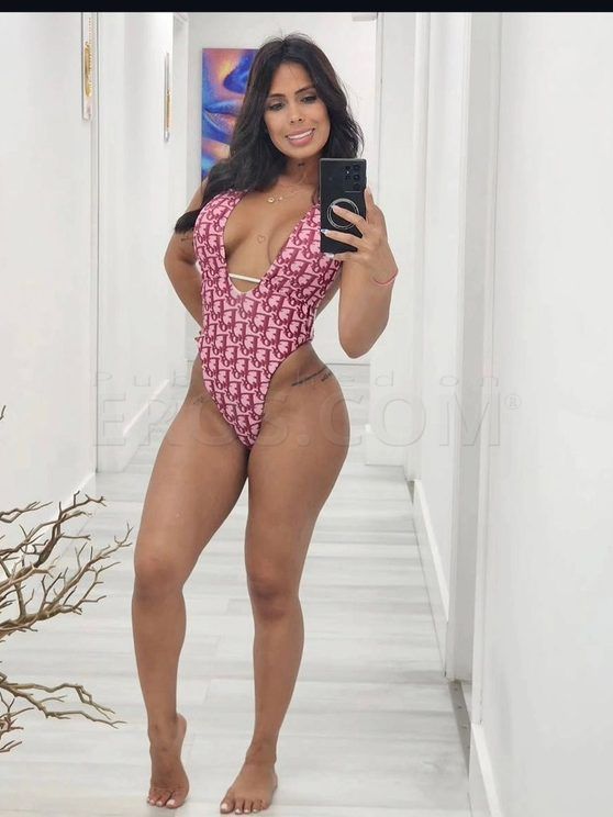 Mia
