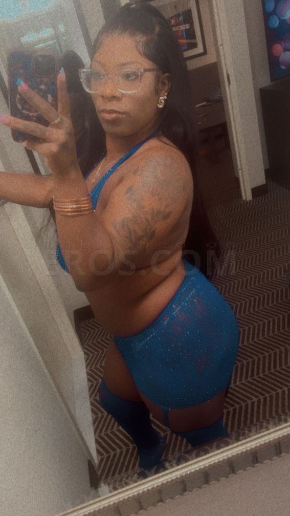 Nyla — photo 2