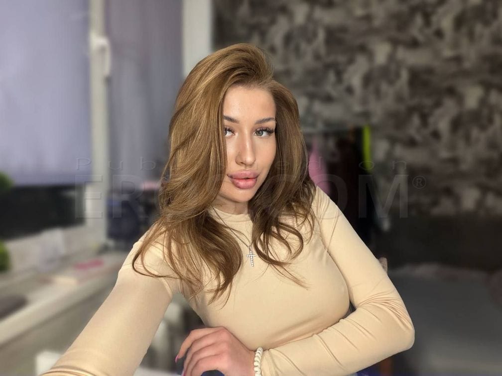 Antonella in Novi — photo 5