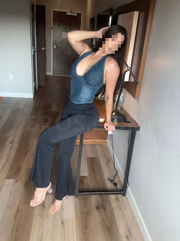 isabella petit — photo 8