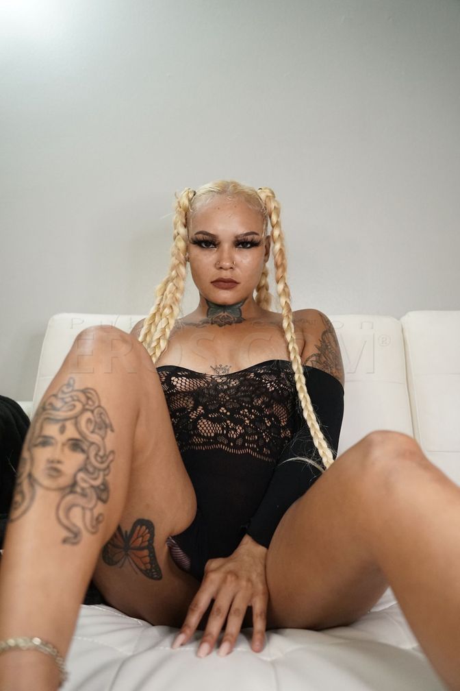 Mya Marie — photo 1