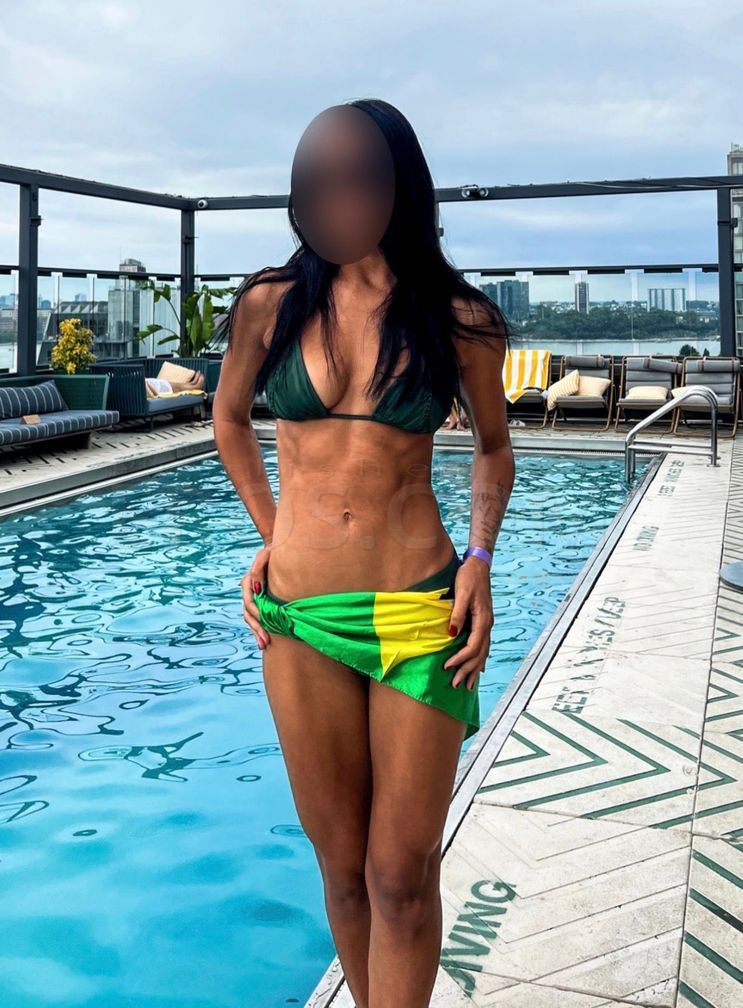 Luiza — photo 1