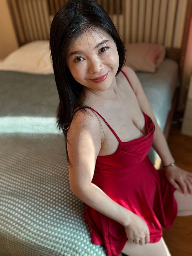 Angela — photo 8