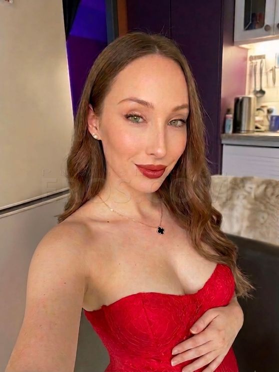 Rebecca rose