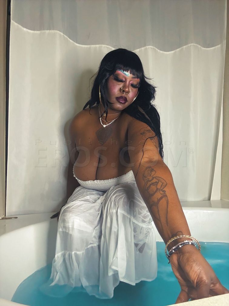 Amazon — photo 4