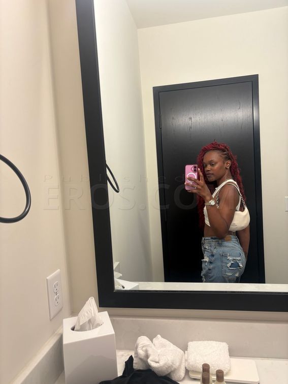 Krissy — photo 2
