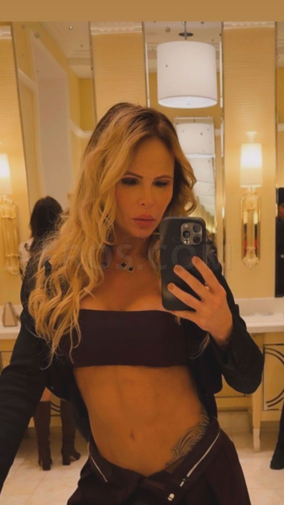 Nicolebrazilian — photo 4
