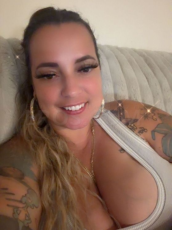 Jessica Bombshell