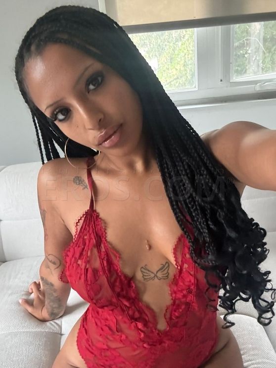 Nia Love