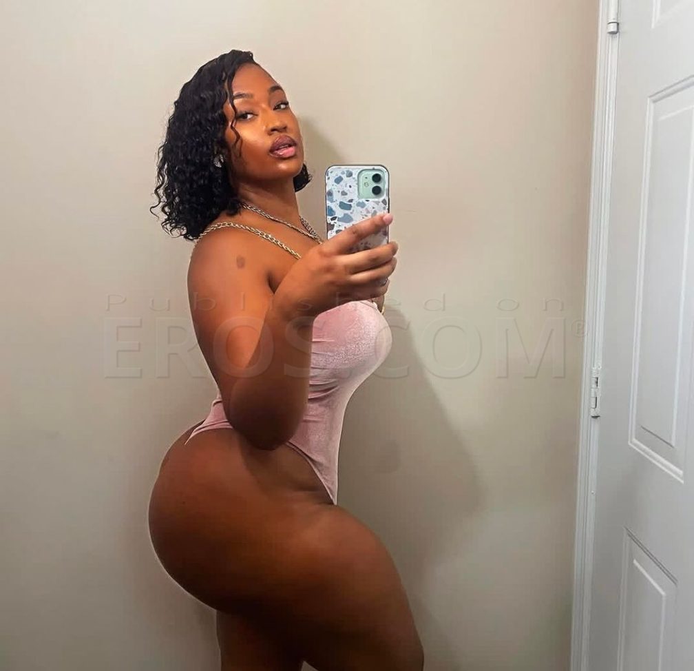Khloe — photo 5