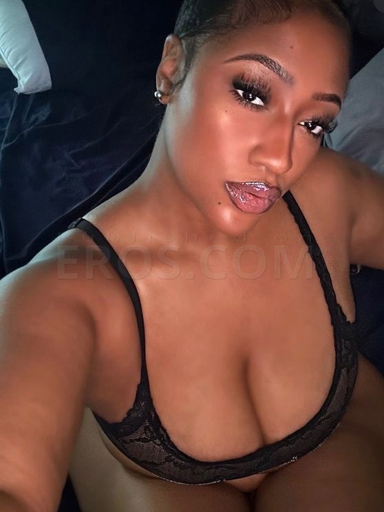 Khloe
