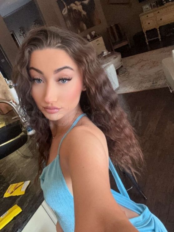 Mia Monroe