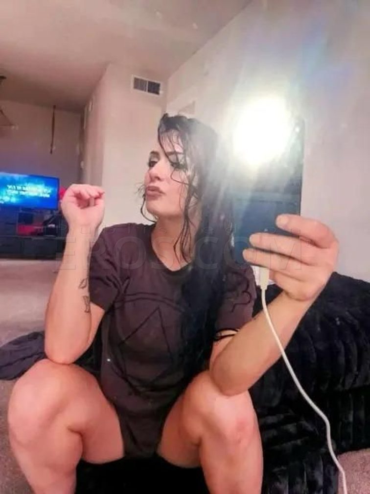 Ashley — photo 4