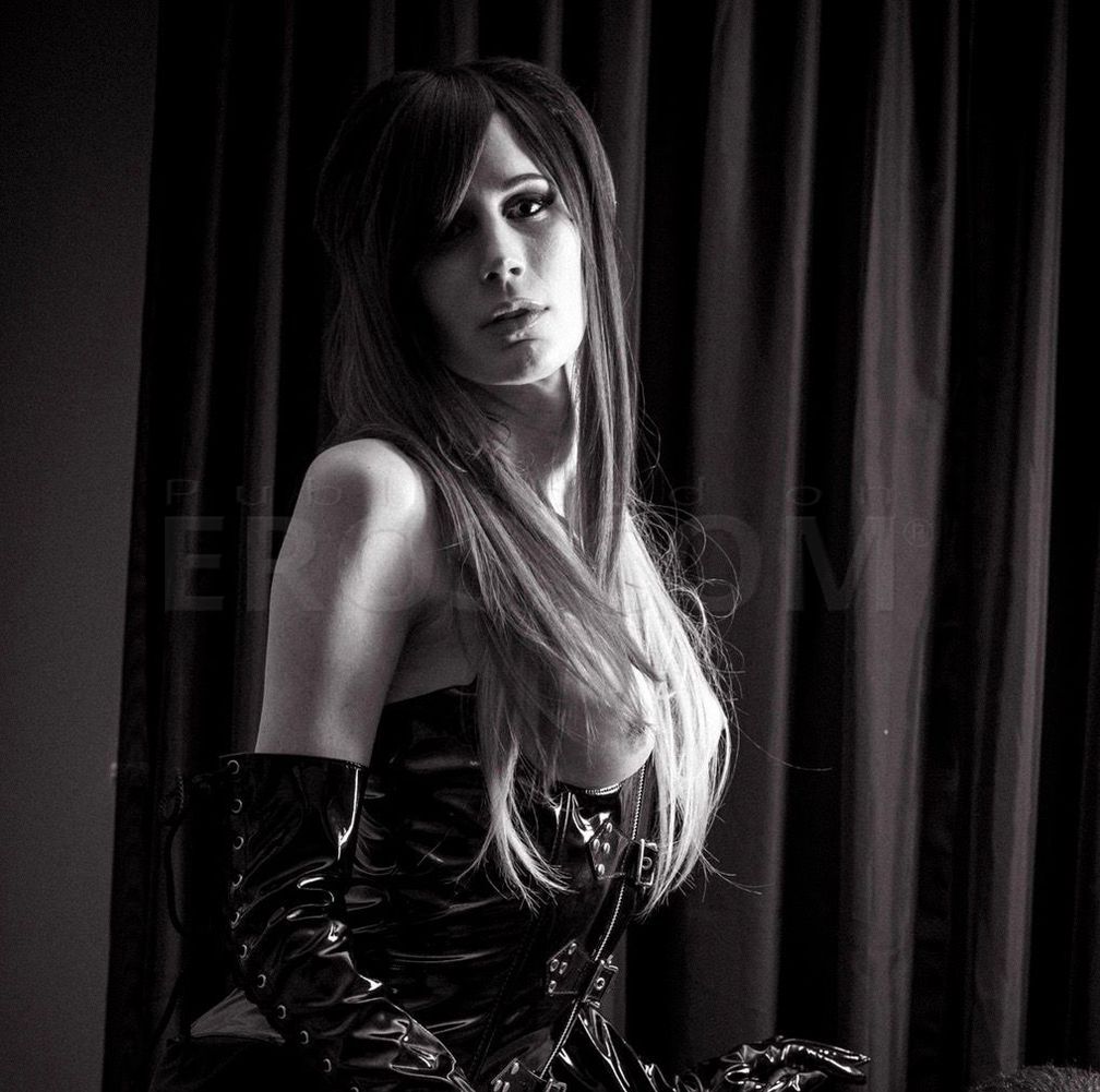 Venus Noir — photo 4