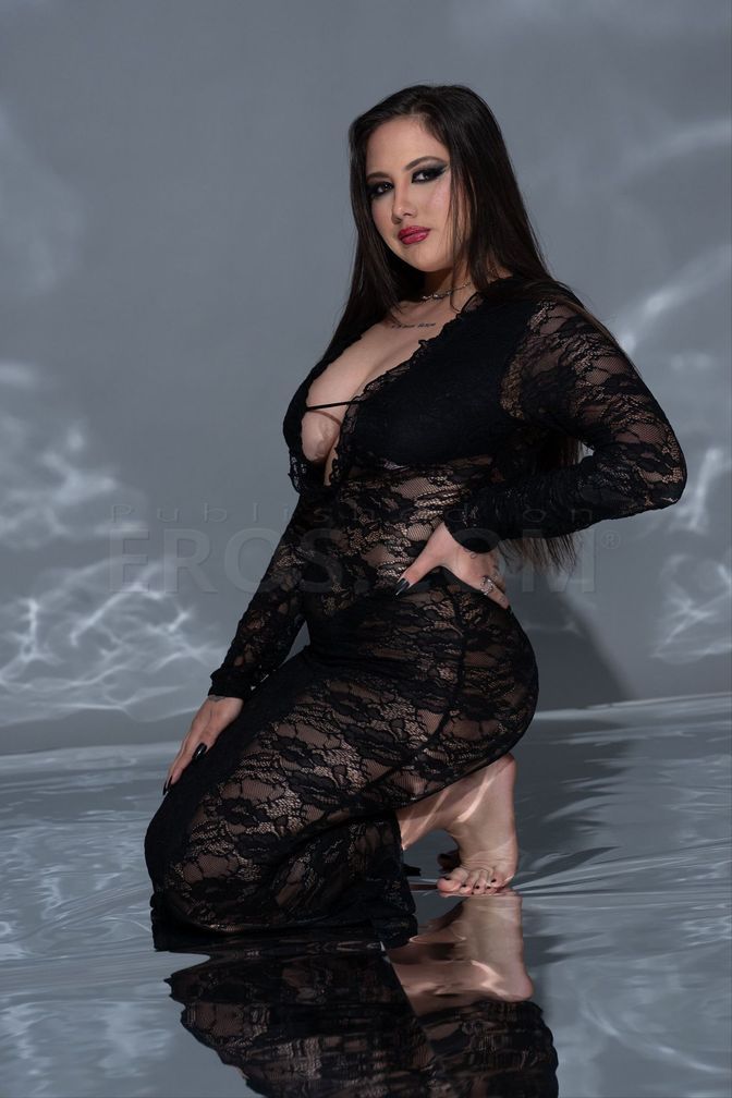 Nicolle — photo 3