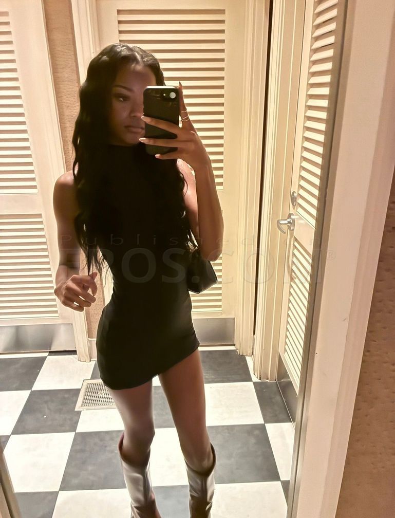 Mia — photo 5
