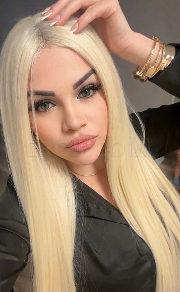MIA — photo 4