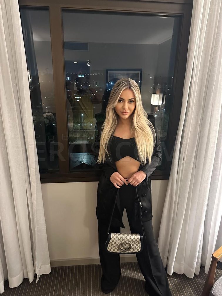 Angelina — photo 1
