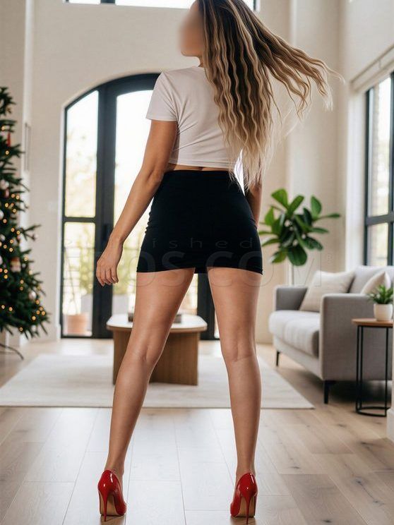 Alyssa May