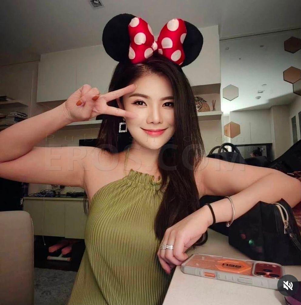Jennie — photo 2